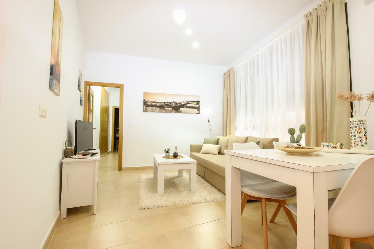 Apartamento San Julian เซบีญา ภายนอก รูปภาพ