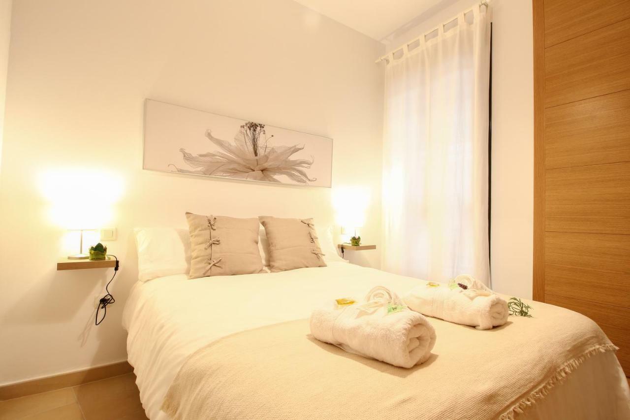 Apartamento San Julian เซบีญา ภายนอก รูปภาพ
