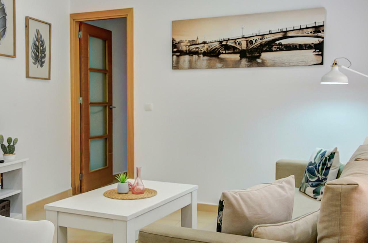 Apartamento San Julian เซบีญา ภายนอก รูปภาพ