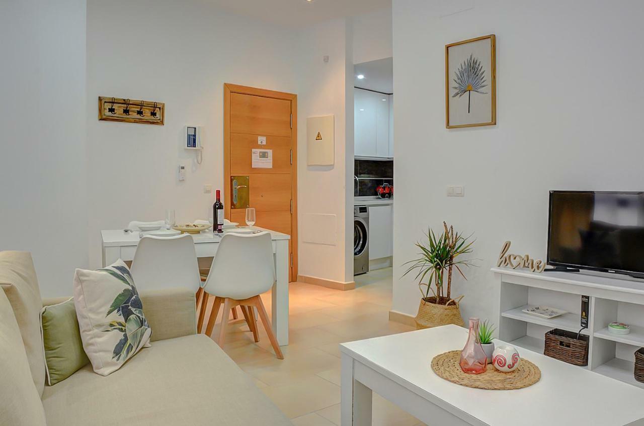Apartamento San Julian เซบีญา ภายนอก รูปภาพ