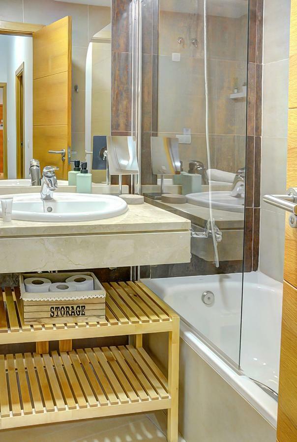 Apartamento San Julian เซบีญา ภายนอก รูปภาพ