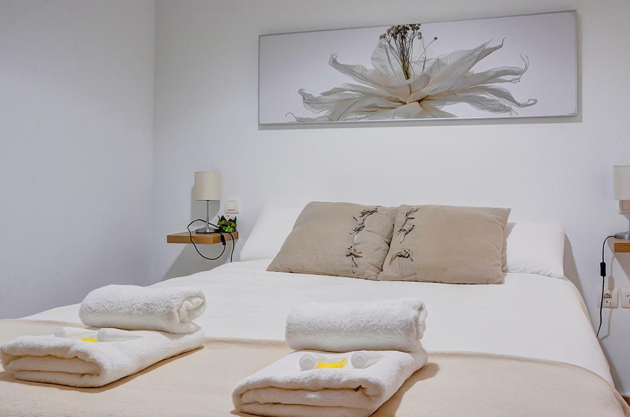 Apartamento San Julian เซบีญา ภายนอก รูปภาพ